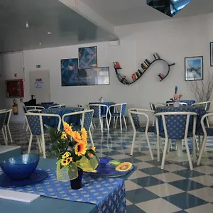 Hotel apartamentowy Bluadria, San Mauro Mare